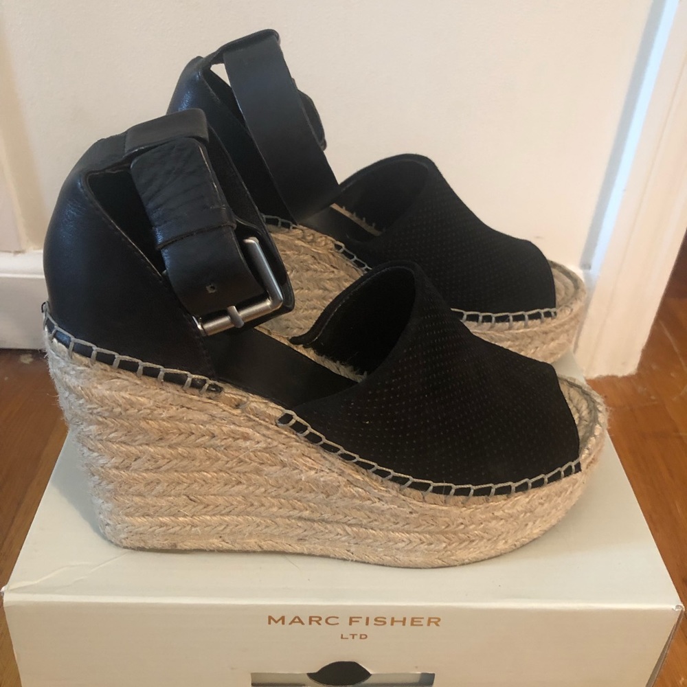 Marc Fisher Adalyne Wedge